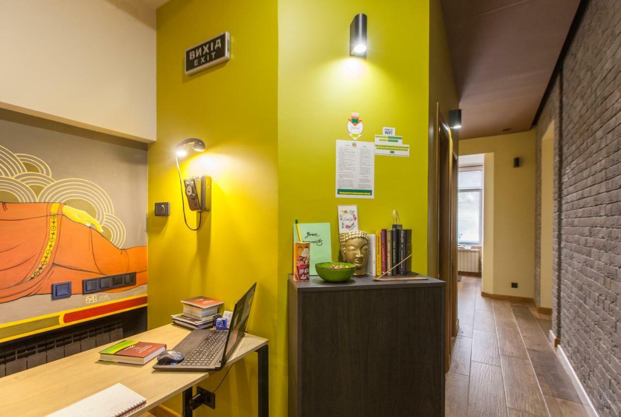 Nap & Rest Hostel Киев Экстерьер фото