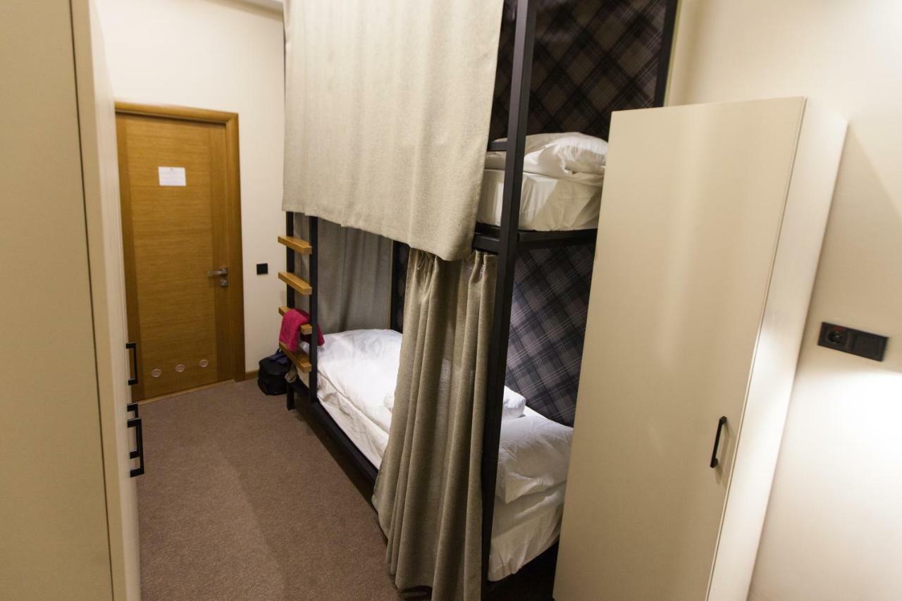 Nap & Rest Hostel Киев Экстерьер фото
