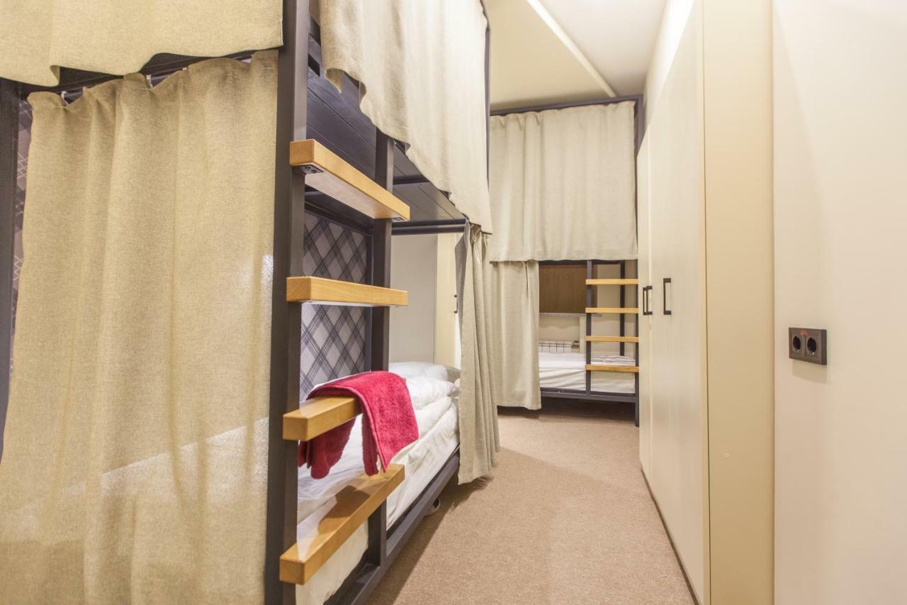 Nap & Rest Hostel Киев Экстерьер фото