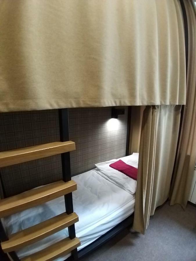 Nap & Rest Hostel Киев Экстерьер фото